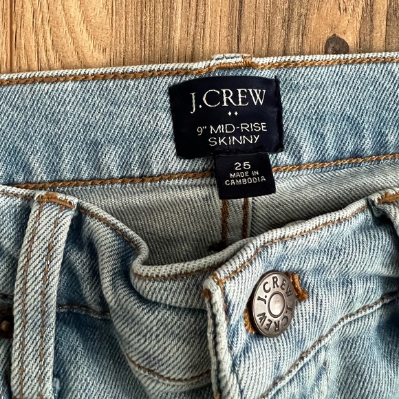 Jcrew 9” skinny mid rise jean - Picture 2 of 4